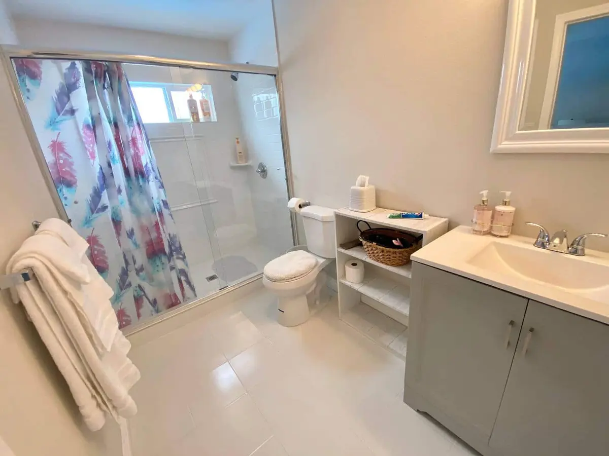 House of Maya listing photo 32